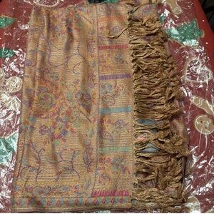 Vibrant Paisley Fringe Scarf